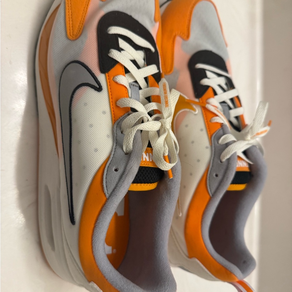 Tennessee Nike Orange and White Sneakers Sporty Design